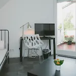 Gaestehaus Vigliarolo Gewerblich Jedes Eigenes Bad Gemeinschaftskueche 3*