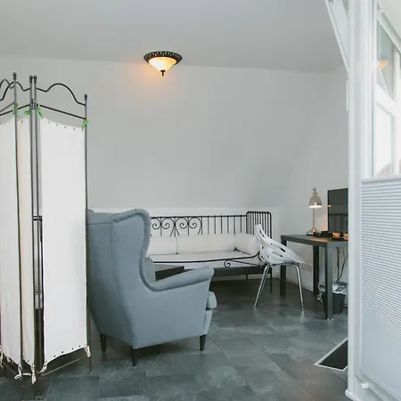 Gaestehaus Vigliarolo Gewerblich Jedes Eigenes Bad Gemeinschaftskueche ゲストハウス