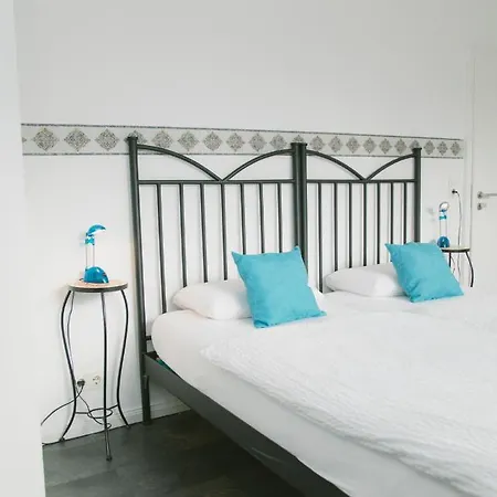 Gaestehaus Vigliarolo Gewerblich Jedes Eigenes Bad Gemeinschaftskueche エルムスホルン