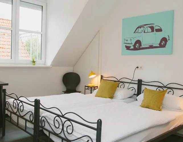 Gasthuis Gaestehaus Vigliarolo Gewerblich Jedes Eigenes Bad Gemeinschaftskueche Elmshorn